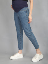 Load image into Gallery viewer, Side look of the denim