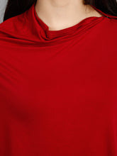 Load image into Gallery viewer, Neckline Detail