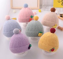 Load image into Gallery viewer, Pom Pom Baby Winter Cap - Pinapple